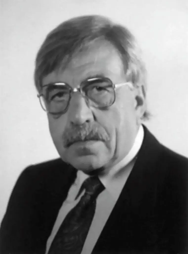 portr-j-guettler.jpg